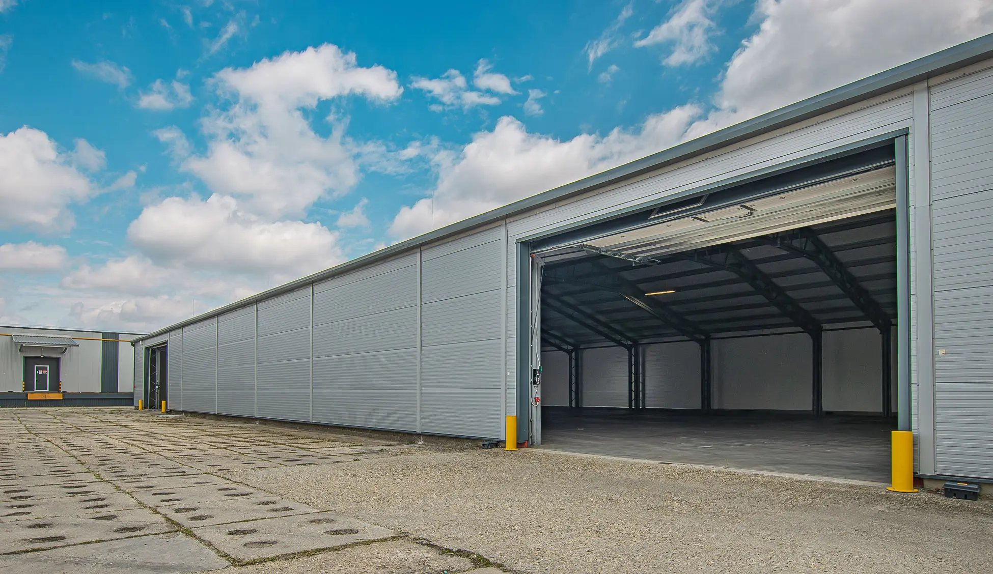 raking-kft-kecskemet-berelheto-raktarak-csarnokok